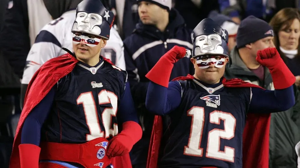 New England Patriots fans (Source: Jim McIsaac/Getty Images)