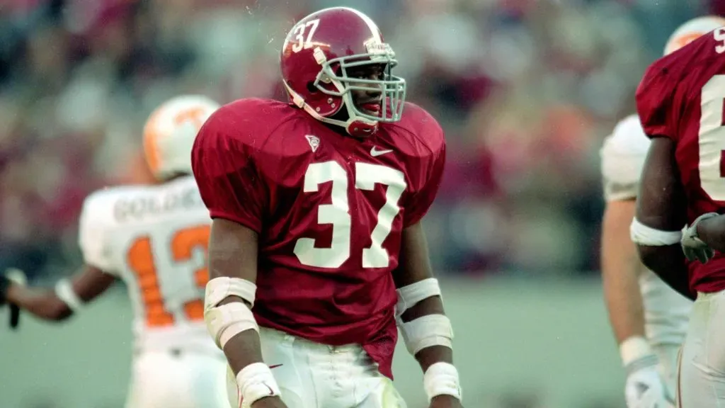 Shaun Alexander (Source: Elsa Hasch /Allsport)