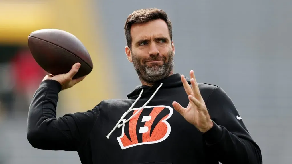 Joe Flacco warms up before a game