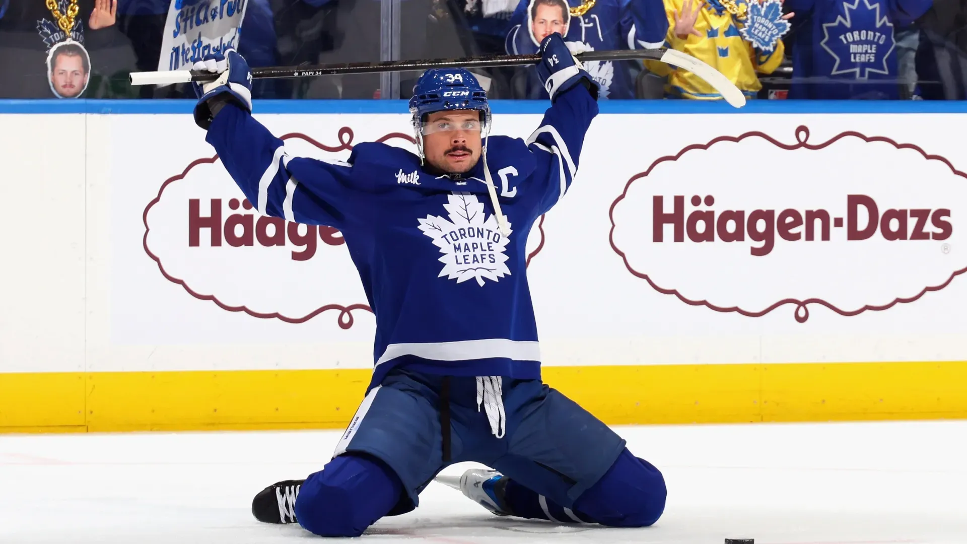 Auston Matthews #34 of the Toronto Maple Leafs warms up prior to a game. Bruce Bennett/Getty Images