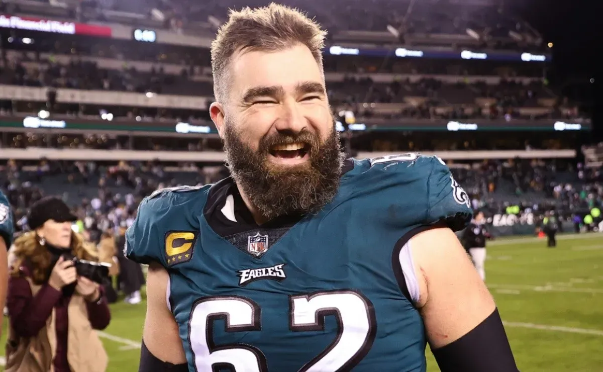 Jason Kelce only played for the Eagles