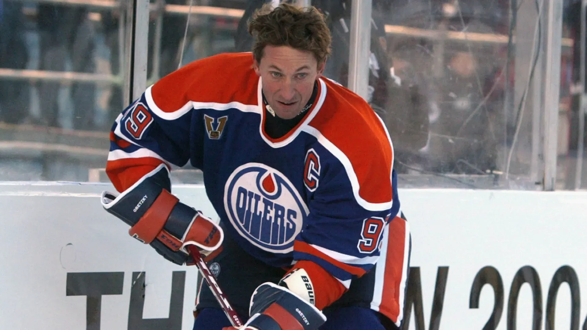 Wayne Gretzky #99 of the Edmonton Oilers in 2003 (Source: Jeff Vinnick/Getty Images)