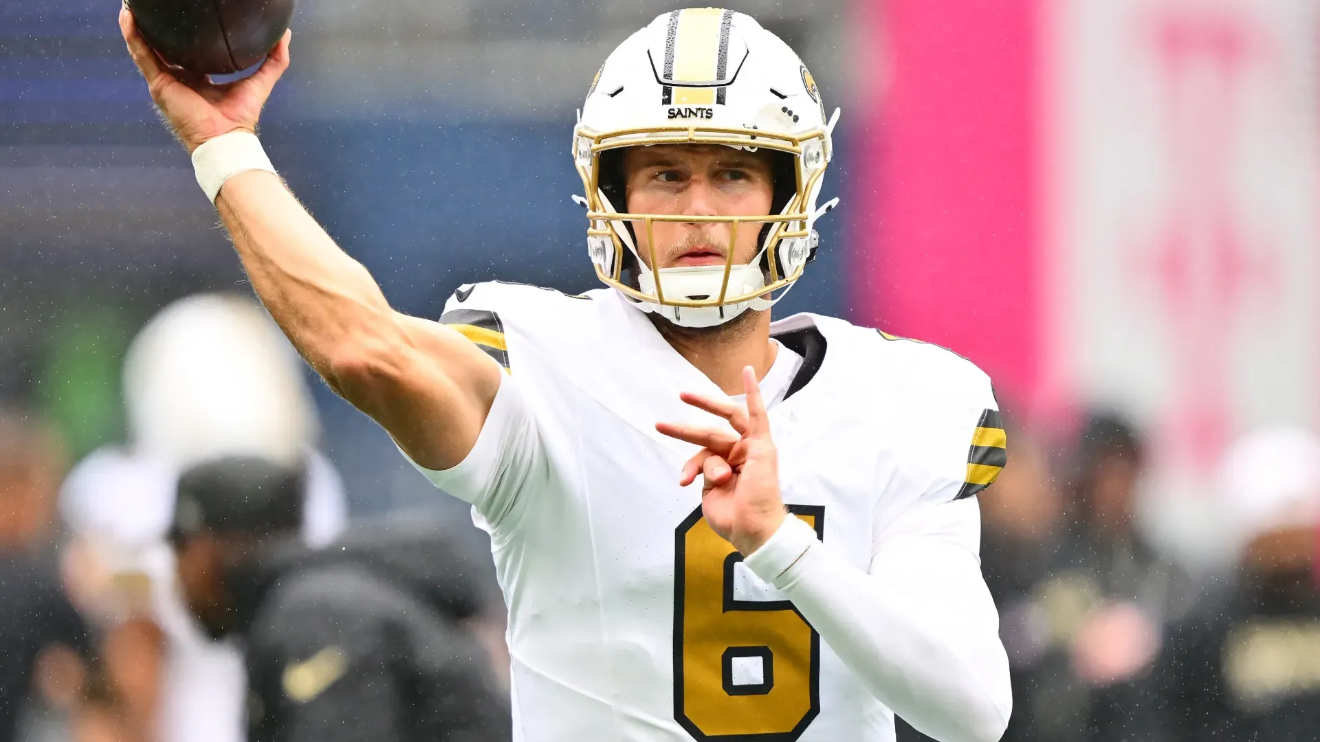 Tyler Shough #6 of the New Orleans Saints