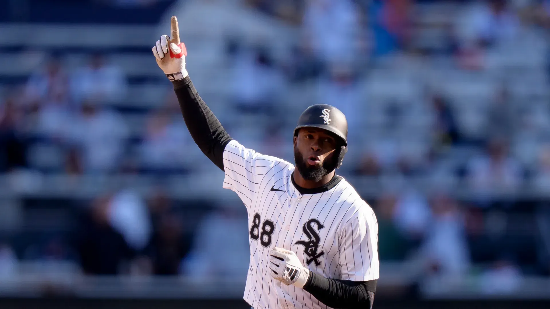 Luis Robert, Jr #88 of the Chicago White Sox.