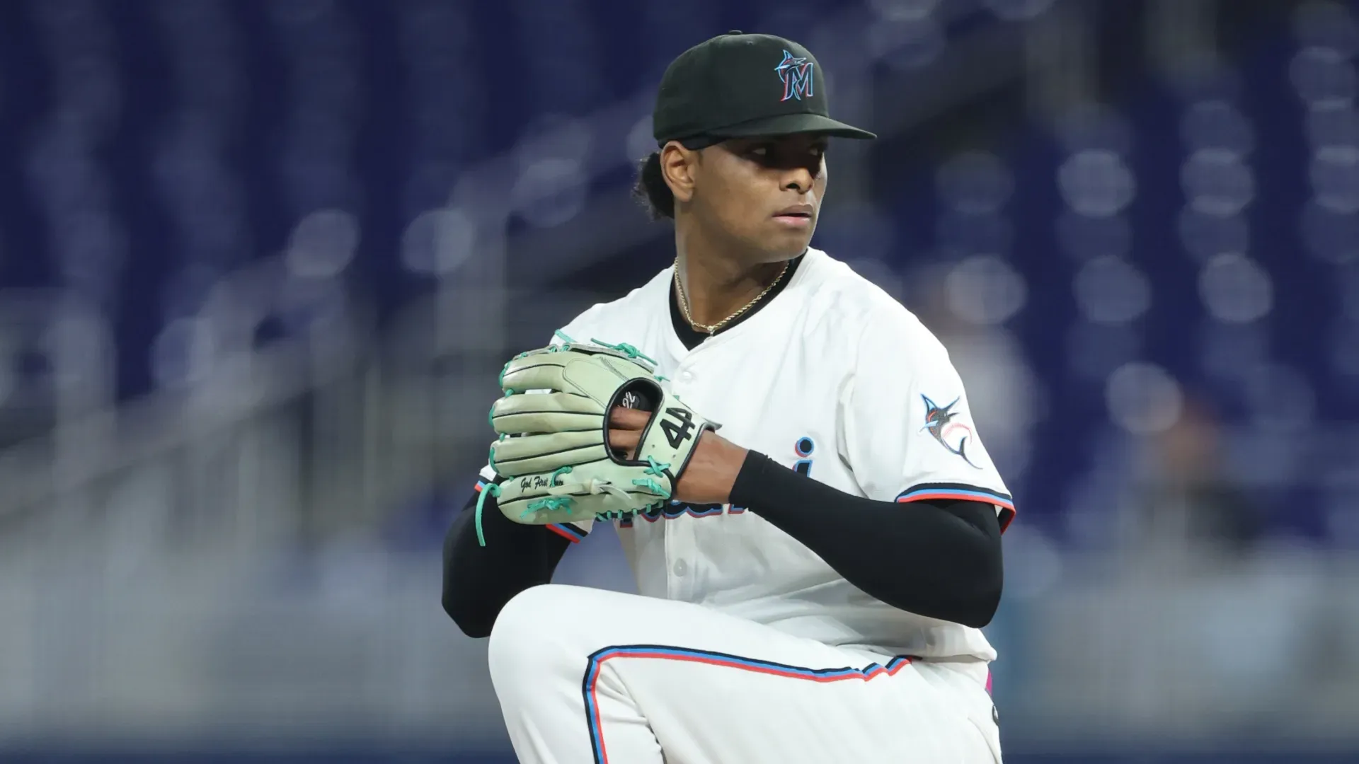Edward Cabrera pitching