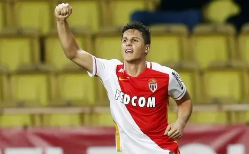 Carrillo metió a Mónaco en la próxima instancia.