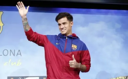 Bienvenido, Coutinho. El brasilero fue presentado en Camp Nou.