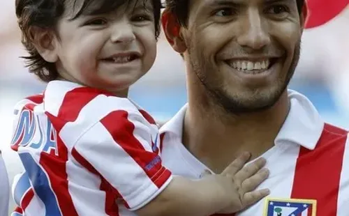 LA ORIGINAL. La foto de Benjamín y Sergio durante sus días en el Atlético Madrid.