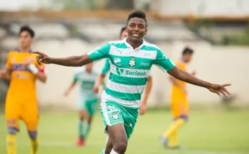 Maleck en la final de la categoría Sub 17 contra Tigres (Mexsport)