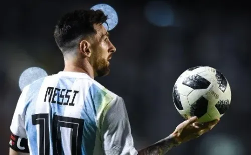 Lionel Messi y la pelota, dos amigos inseparables.