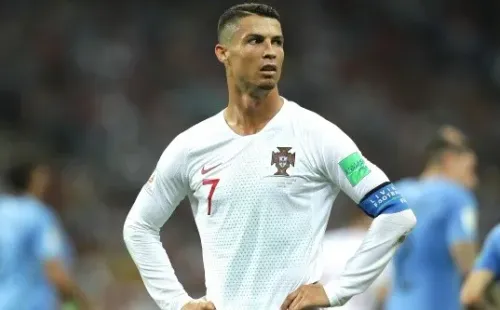 AFUERA. La frustración de Cristiano Ronaldo tras quedar eliminado con Portugal (Foto: Getty).