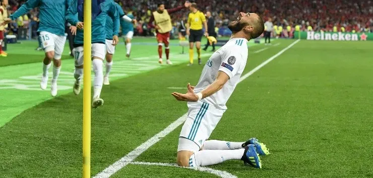 FESTEJA EL GALO. Karim Benzema celebra en la final de la Champions League (Foto: Getty).