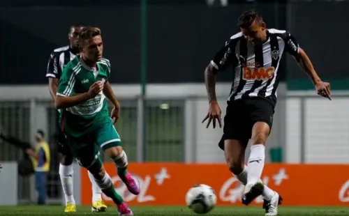 Agustín Allione en Palmeiras.