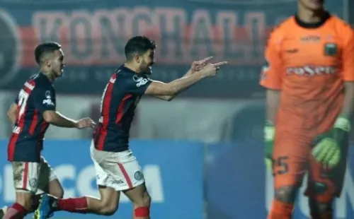 VICTORIA POR ESCRITORIO. San Lorenzo le ganó 3-0 a Deportes Temuco por alineación indebida del rival.