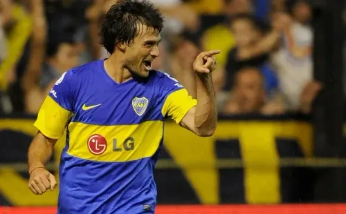 Cvitanich con la camiseta de Boca.