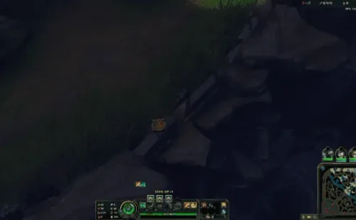 La Grieta de Clash, sin alcobas en los carriles superior e inferior.