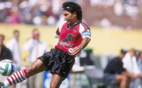 Compitió en la temporada inaugural de la MLS.