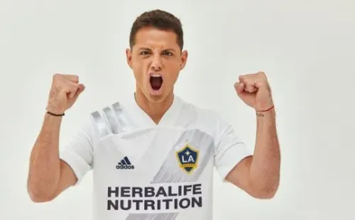 Chicharito dejó Europa después de casi 12 temporadas (Foto @LAGalaxy).