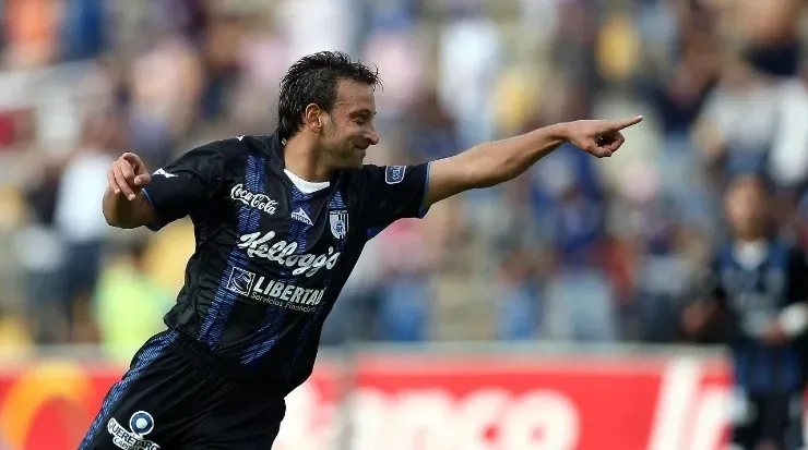 El uruguayo también vistió la playera de Querétaro (Getty Images)