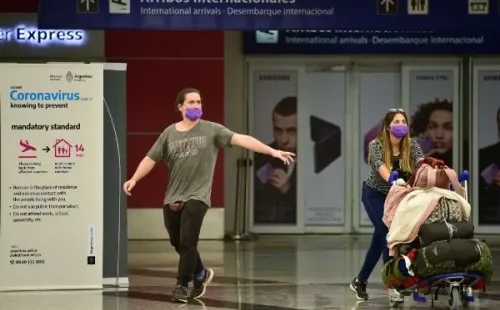 Repatriados llegando a suelo argentino. (Foto: Getty)