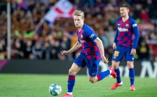Frenkie de Jong durante un partido de Barcelona. (Foto: Getty)