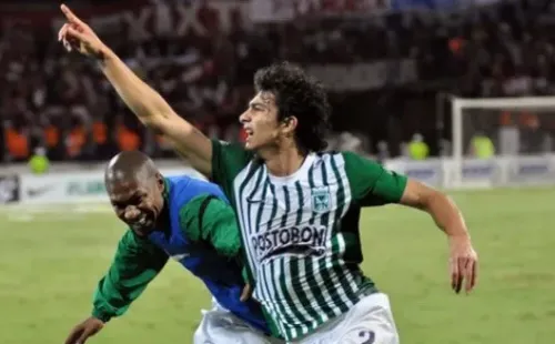 Medina, gritando un gol con Atlético Nacional.
