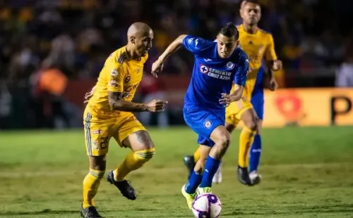 Tigres y Cruz Azul, algunos de los equipos que menos derrotas sufrieron.
