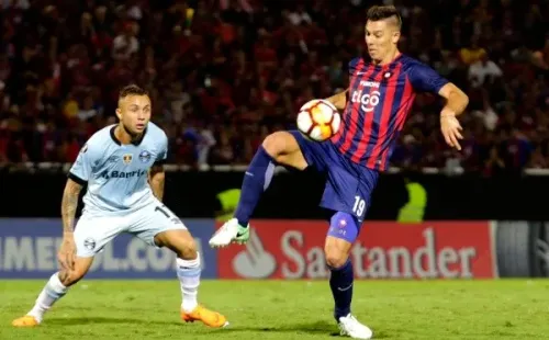 Diego Churín durante un partido de Cerro Porteño. (Foto: Getty)