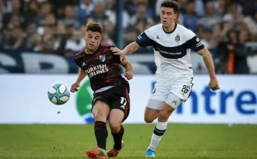 José Paradela enfrentando a River. (Foto: Getty)