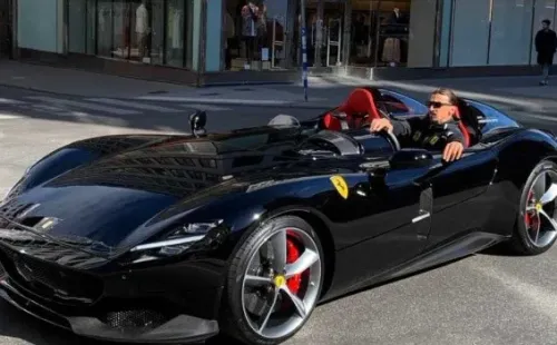 El lujoso auto de Zlatan.