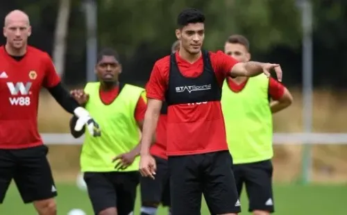 Raúl Jiménez regresó a las prácticas con el Wolverhampton