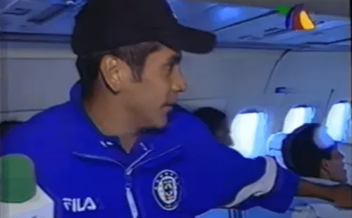 Jorge Campos tomó el micrófono de TV Azteca. (Captura de pantalla)