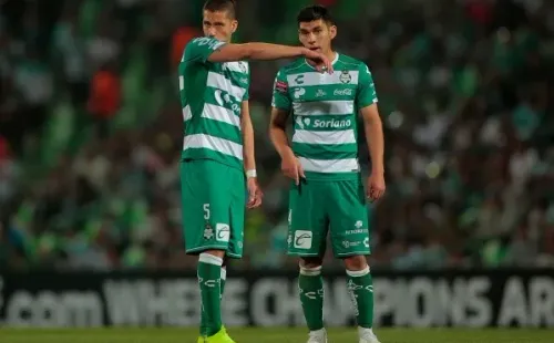 Martín Nervo y Jesús Angulo con los Guerreros (Getty Images)