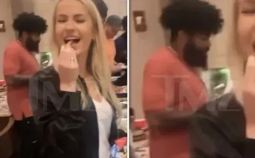 Elliott en fiesta durante cuarentena