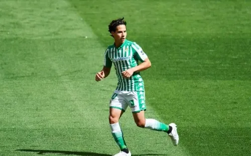 Diego Lainez en pleno juego (Getty Images)