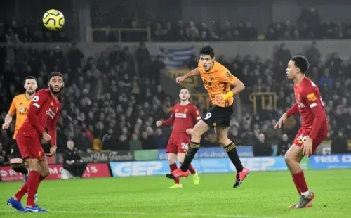 En Liverpool ya han sufrido a Raúl Jiménez en varias ocasiones (Getty Images)