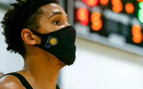 Brogdon entrena con mascarilla (@Pacers)