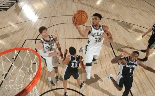 Giannis Antetokounmpo, alero de los Bucks