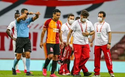 Falcao no termino jugando con Galatasaray por una lesion
