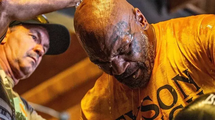 Mike Tyson se prepara para su pelea del 12 de septiembre