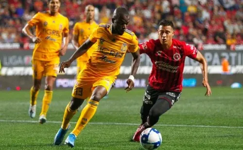 Tigres UANL acumula 9 partidos sin caer ante Xolos, con 8 victorias (Getty Images)