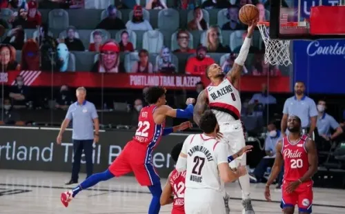 Lillard y su noche gloriosa ante los 76ers (Getty)