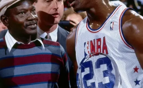 Michael Jordan acompañado de su padre, James Jordan (Getty)