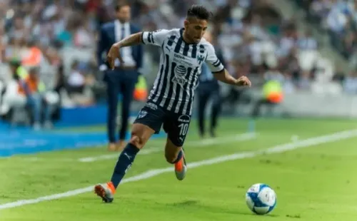 Jonathan Urretaviscaya en Rayados