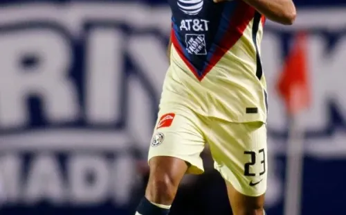 Antonio de Jesús López vistiendo la playera del América (Getty Images)