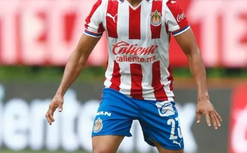 José Juan Vázquez pensó en irse de Chivas (Getty Images)