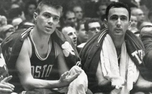 6. Tom Heinsohn (Izq.): nueve Finales y ocho campeonatos (Getty Images)