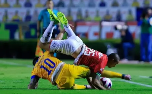 A muchos no les gusta el comportamiento de Gignac dentro del campo (Jam Media).