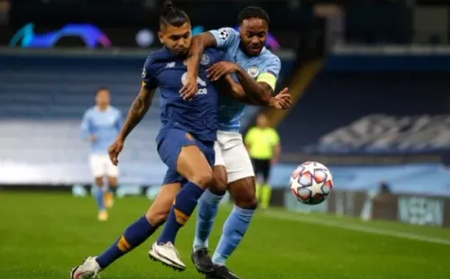 Tecatito Corona, Mexicanos en el extranjero, Primeira Liga