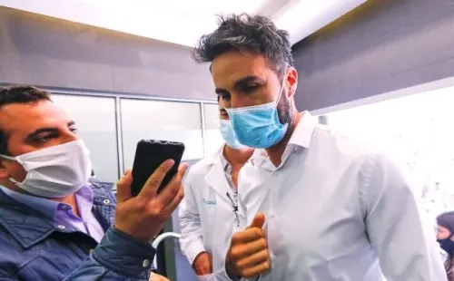 Luque es uno de los médicos que sigue de cerca la salud del 10 (Foto: Getty)